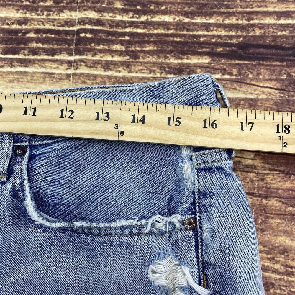 AGOLDE Cut Off Jean Shorts Button Fly Distressed Denim Size 29 Denim 2” Inseam - Picture 8 of 10